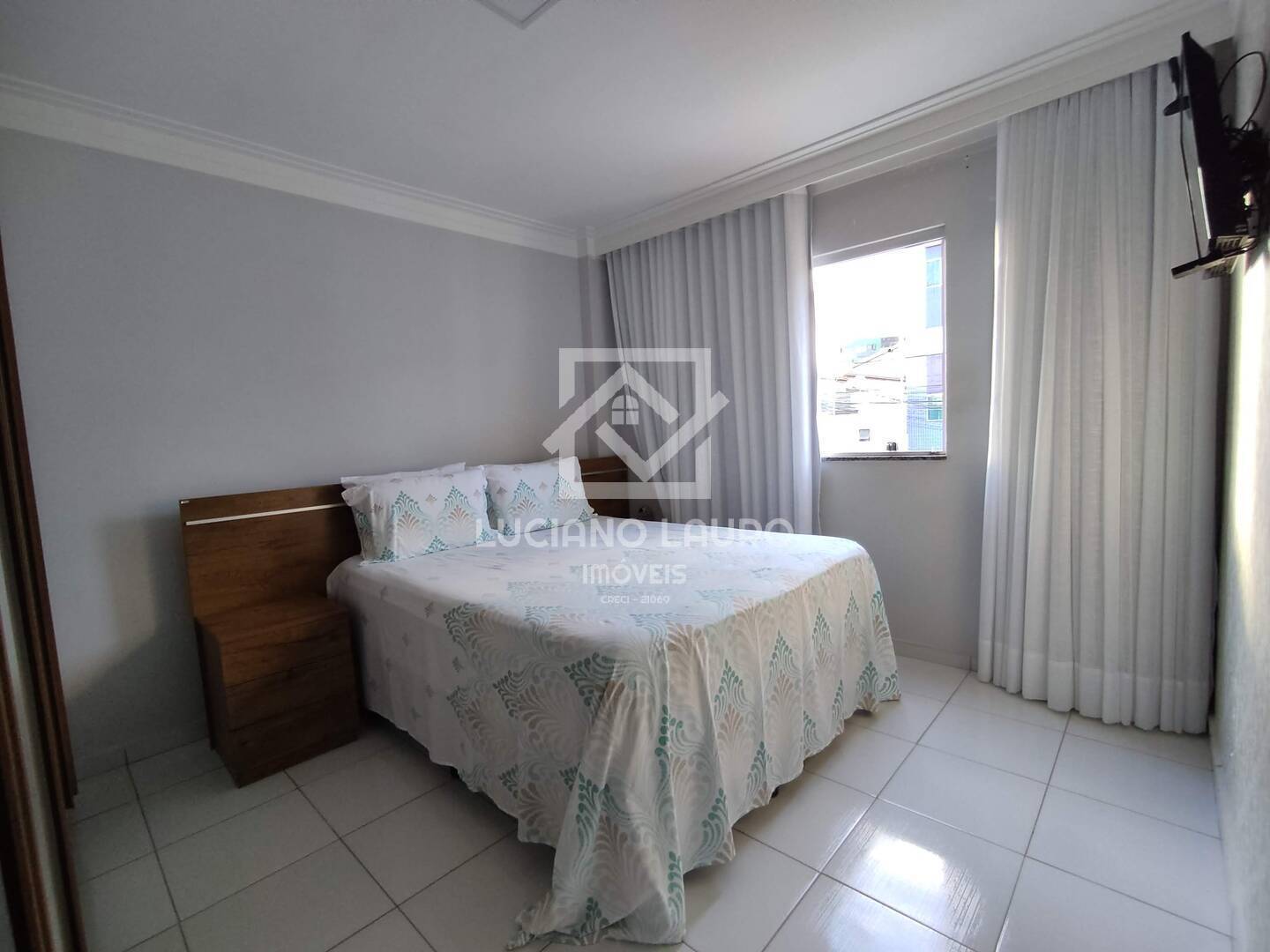 Apartamento à venda com 3 quartos, 105m² - Foto 9