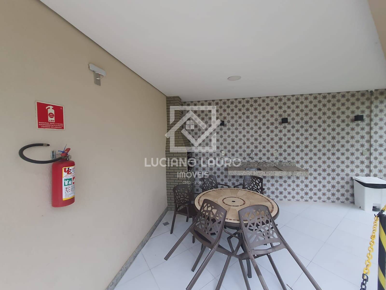 Apartamento à venda com 2 quartos, 55m² - Foto 20